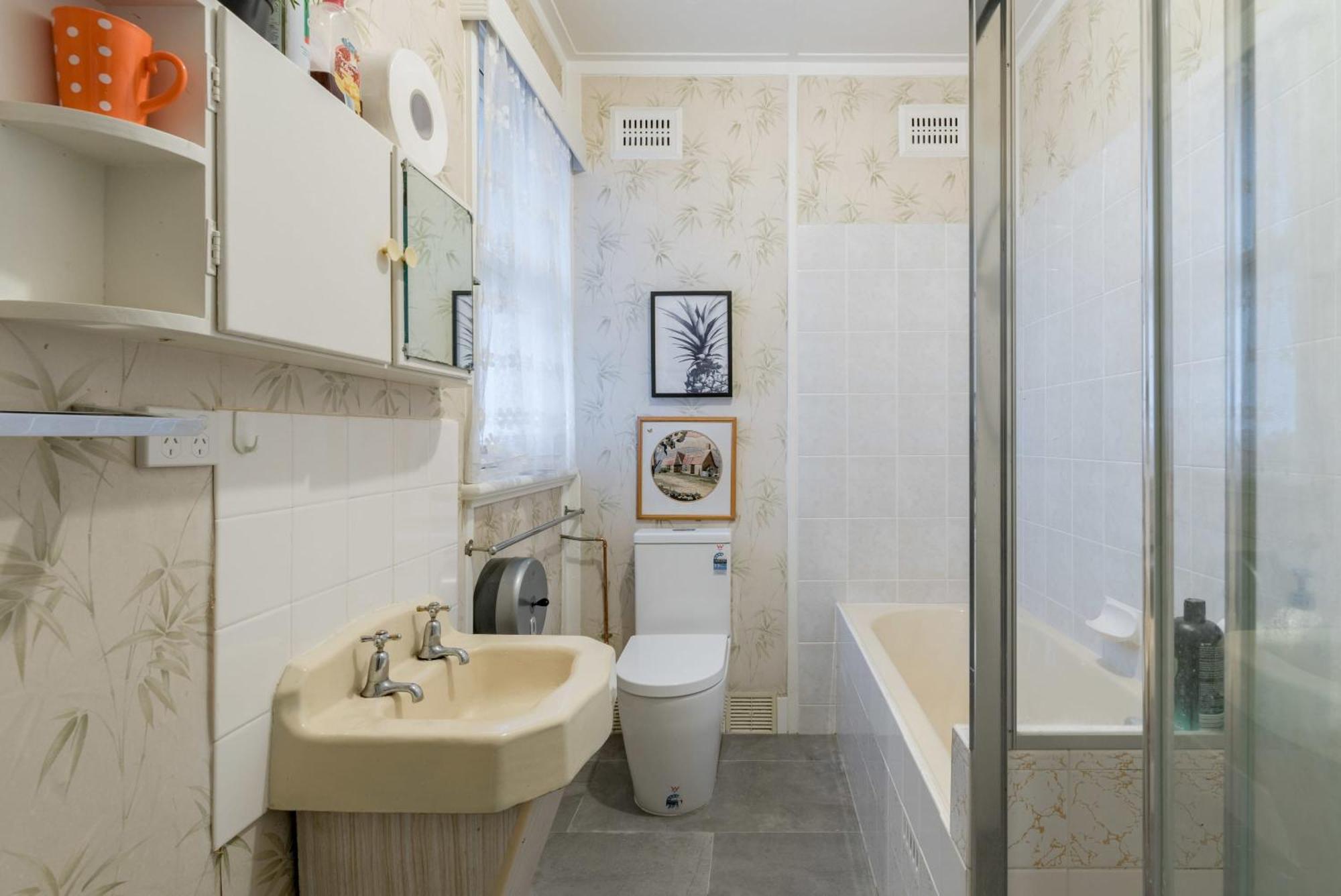 1 Private Queen In Carramar 1 Minute Walk To Station Casa vacanze